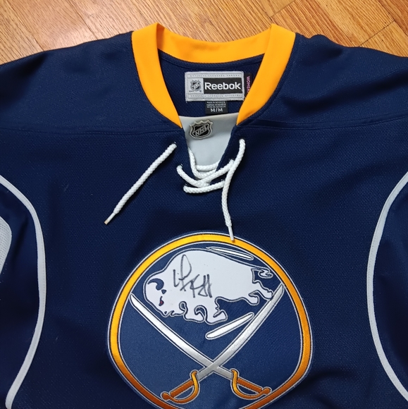 BUFFALO SABRES JERSEY - Picture 4 of 6